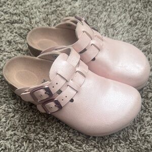 Girls Pink Slip-On Leather Clog with Adjustable Buckles
